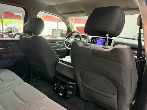Used 2019 RAM 1500 Big Horn AWD/4WD image 17