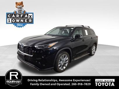 Used 2024 Toyota Highlander Limited