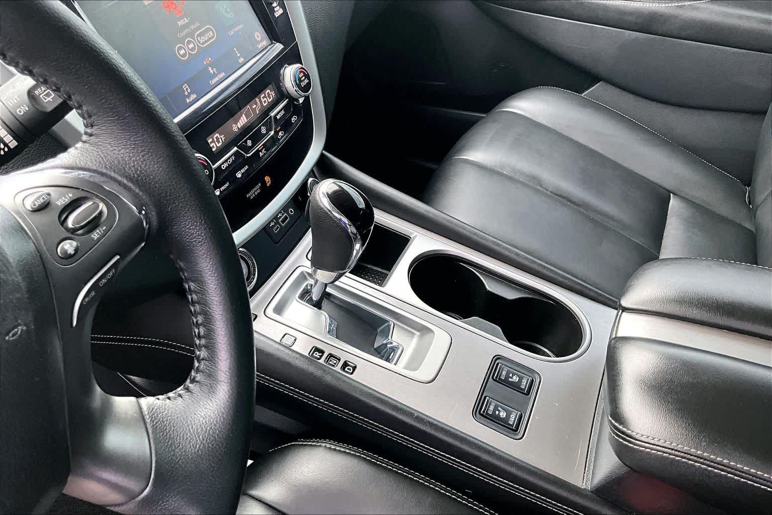 Used 2022 Nissan Murano SV w/ SV Midnight Edition Package FWD image 17