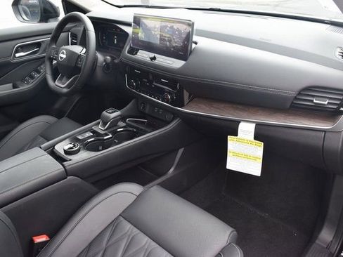 New 2026 Nissan Rogue Platinum w/ Platinum Premium Package image 17