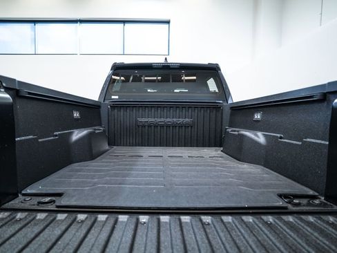 New 2026 Toyota Tacoma SR5 image 33