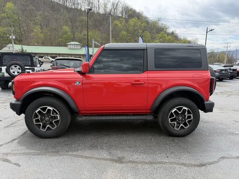 Used 2023 Ford Bronco Outer Banks image 7