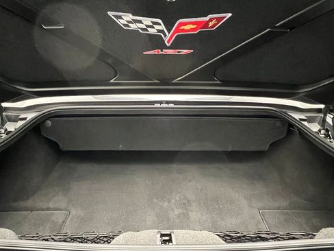 Used 2013 Chevrolet Corvette 427 w/ 1SB Preferred Equipment Group image 6