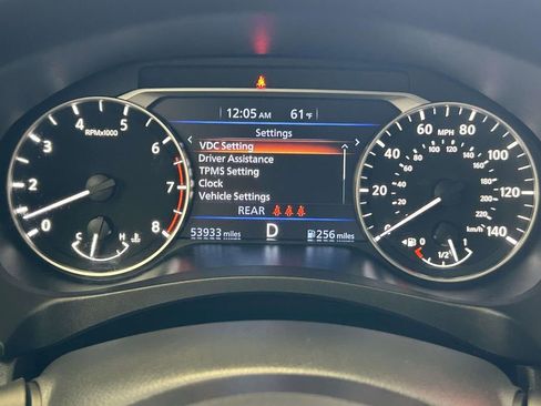Used 2024 Nissan Altima 2.5 SV FWD image 26
