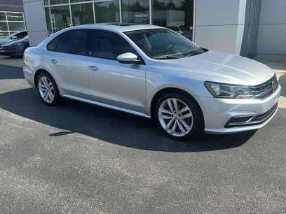 Used 2019 Volkswagen Passat 2.0T Wolfsburg w/ Wheels & Sunroof Package