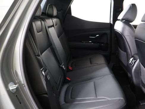 Used 2023 Hyundai Santa Cruz Limited AWD/4WD image 38