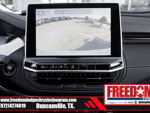 New 2026 Jeep Compass Latitude image 21