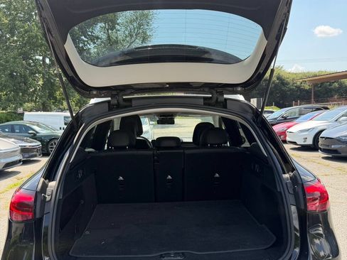 Used 2023 Mercedes-Benz GLC 300 4MATIC image 7