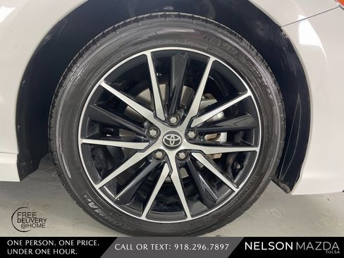 Used 2022 Toyota Camry SE image 14