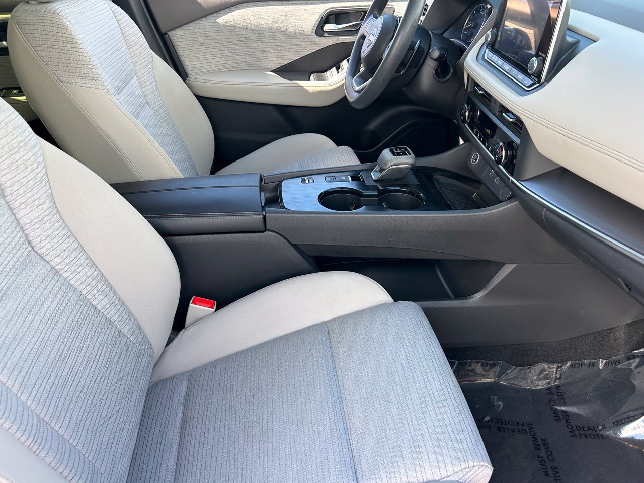 Certified 2023 Nissan Rogue SV FWD image 12