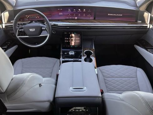 Certified 2026 Cadillac Escalade Platinum Sport w/ LPO, ONYX Package image 13