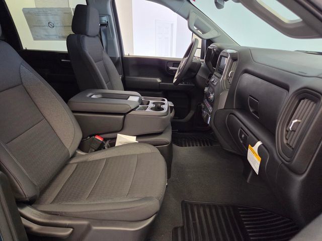 New 2026 Chevrolet Silverado 2500 Custom w/ Custom Value Package AWD/4WD image 17