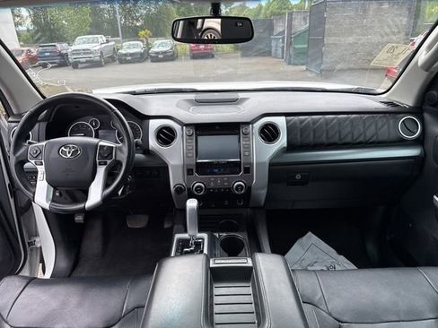 Used 2015 Toyota Tundra Platinum AWD/4WD image 16