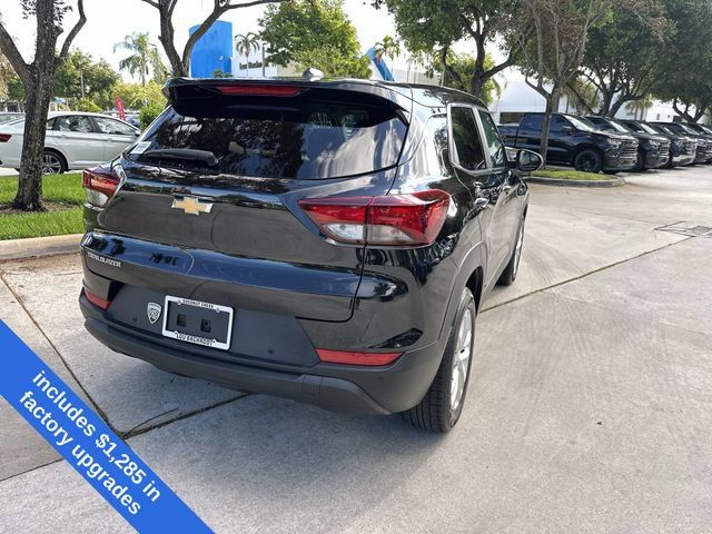 Used 2024 Chevrolet TrailBlazer LS w/ LS Convenience Package FWD image 34