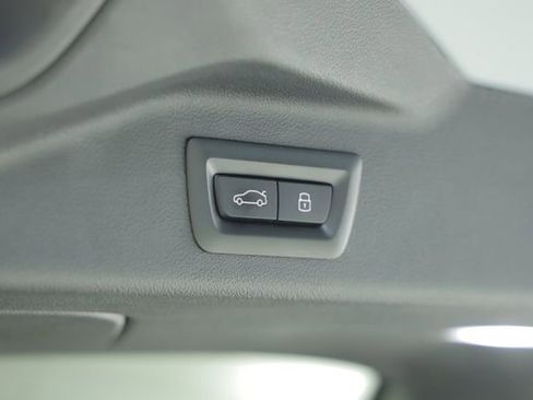 Used 2024 BMW X7 M60i w/ Executive Package AWD/4WD image 40