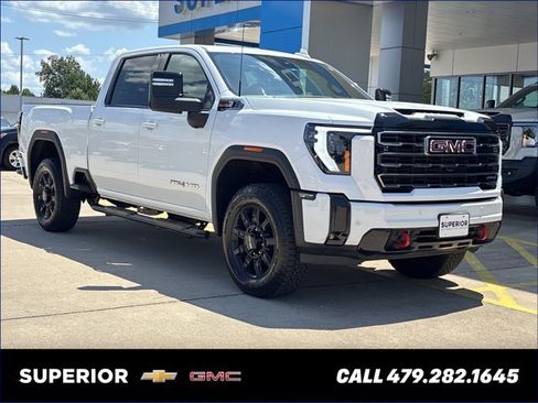 Used 2025 GMC Sierra 2500 AT4 AWD/4WD image 1