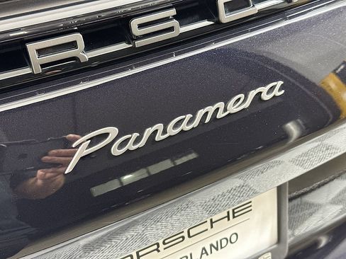 Certified 2023 Porsche Panamera 4 AWD/4WD image 34