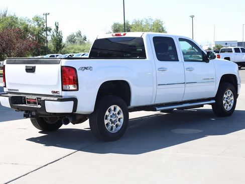 Used 2012 GMC Sierra 2500 Denali AWD/4WD image 6