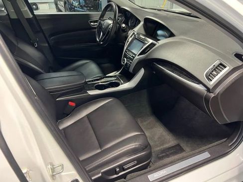 Used 2018 Acura TLX V6 image 12