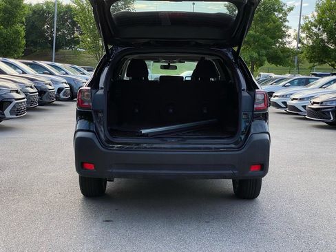 Used 2025 Subaru Outback Premium AWD/4WD image 7