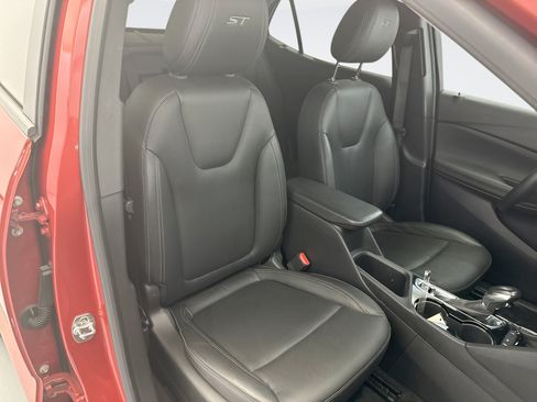 Used 2024 Buick Encore GX Sport Touring w/ Comfort Package FWD image 17