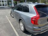 Used 2017 Volvo XC90 T6 Momentum w/ Vision Package image 5