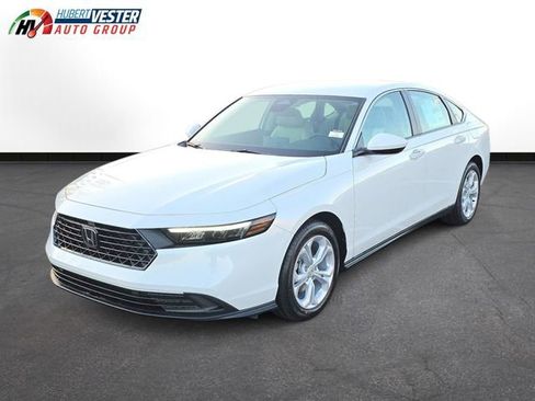 New 2025 Honda Accord LX image 2