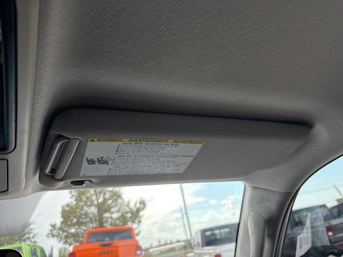 Used 2015 Toyota 4Runner 2WD image 38