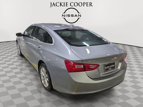 Used 2024 Chevrolet Malibu LT FWD image 7