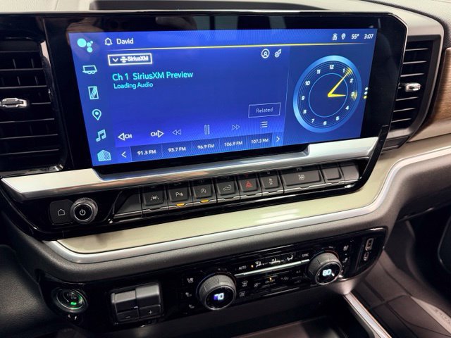 Certified 2022 Chevrolet Silverado 1500 High Country w/ High Country Premium Package AWD/4WD image 11