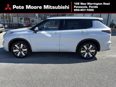 New 2025 Mitsubishi Outlander SEL