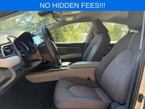 Used 2024 Toyota Camry LE FWD image 12