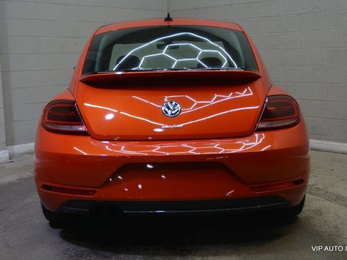 Used 2018 Volkswagen Beetle 2.0T Coast FWD image 26