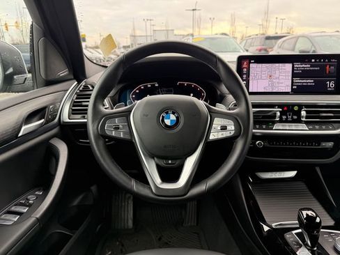 Used 2024 BMW X3 xDrive30i w/ Premium Package image 19
