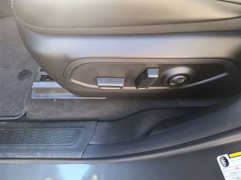 New 2025 Jeep Grand Cherokee L Limited w/ Trailer Tow Package image 12