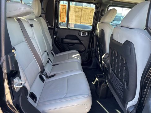 Used 2023 Jeep Gladiator Mojave w/ LED Lighting Group image 43