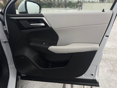 New 2026 Mitsubishi Outlander SE image 26
