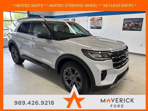 New 2026 Ford Explorer Active w/ Active Comfort Package AWD/4WD image 3