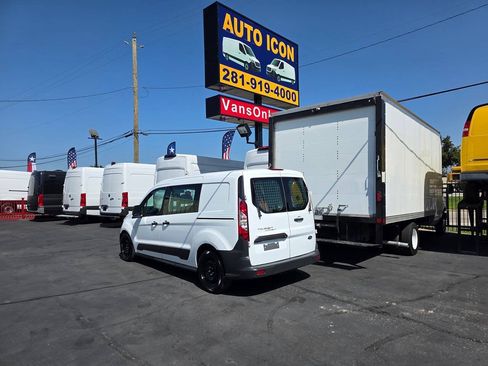 Used 2017 Ford Transit Connect XL FWD image 2