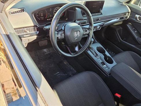 Used 2024 Honda Civic EX image 10