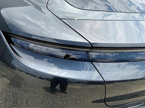 New 2025 Porsche Taycan image 19