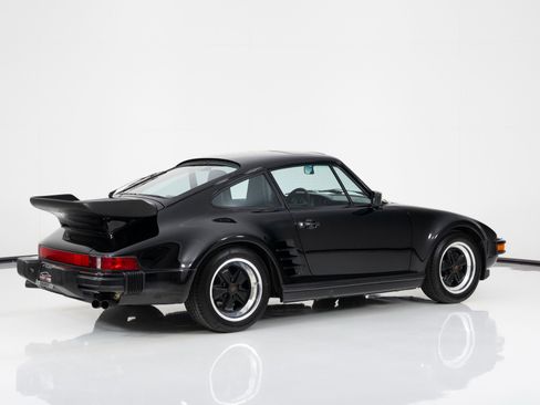Used 1987 Porsche 911 Carrera image 3
