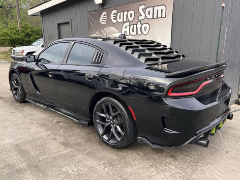 Used 2019 Dodge Charger GT w/ Plus Group RWD image 6