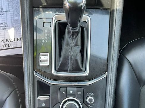 Used 2018 MAZDA CX-5 Touring w/ Preferred Equipment Package AWD/4WD image 23