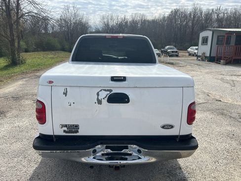 Used 2001 Ford F150 Lariat image 32