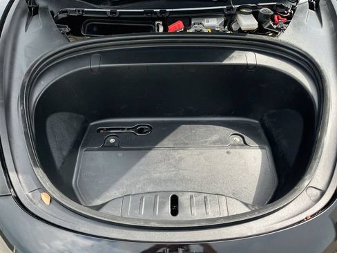 Used 2019 Tesla Model 3 Standard Range Plus RWD image 33