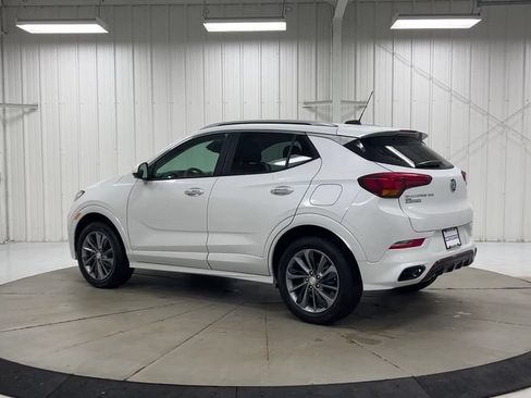 Used 2023 Buick Encore GX Select w/ Sport Touring Package AWD/4WD image 6