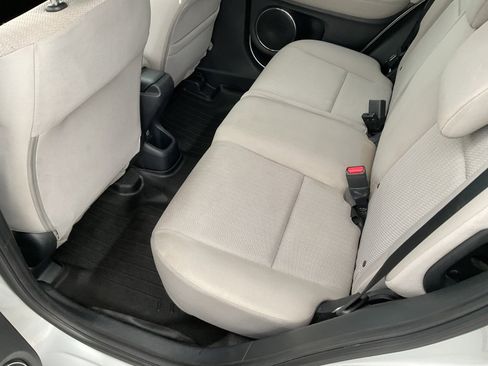 Used 2016 Honda HR-V EX image 14