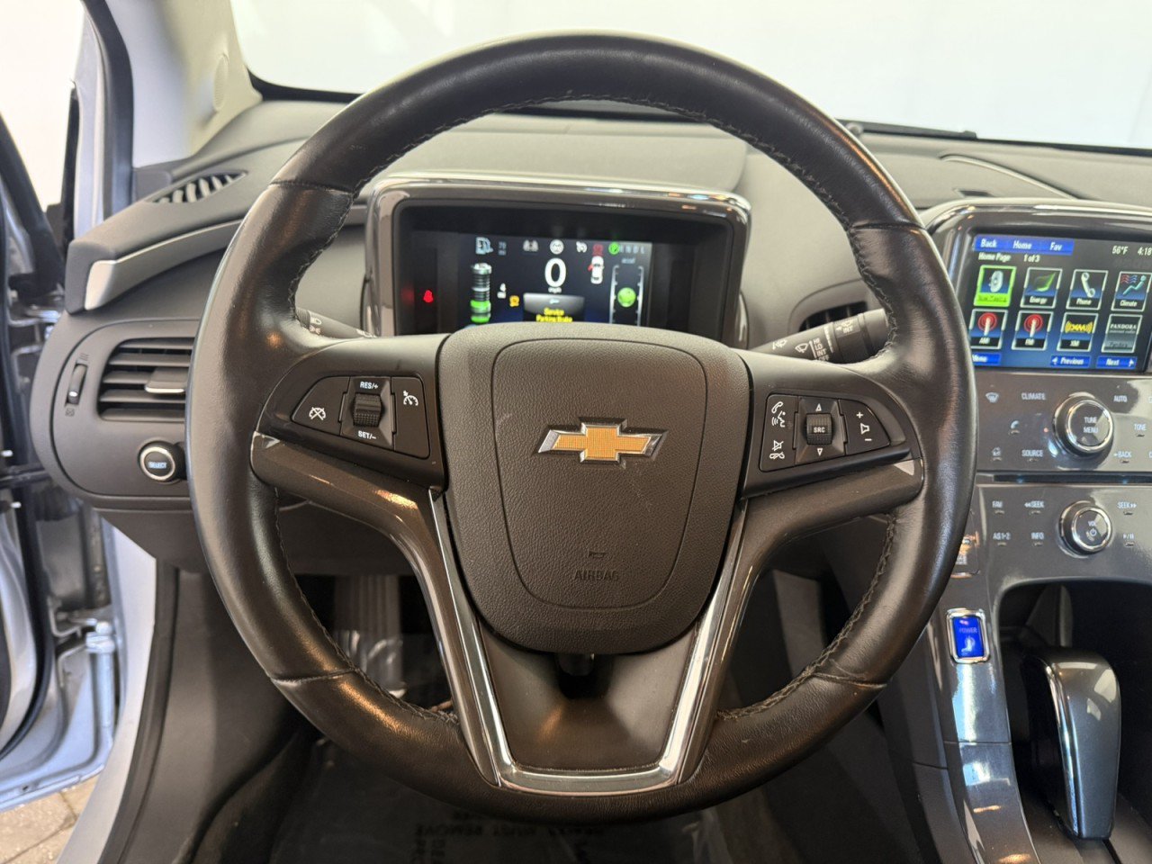Used 2015 Chevrolet Volt FWD image 20