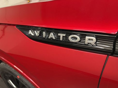 New 2026 Lincoln Aviator Reserve AWD/4WD image 39